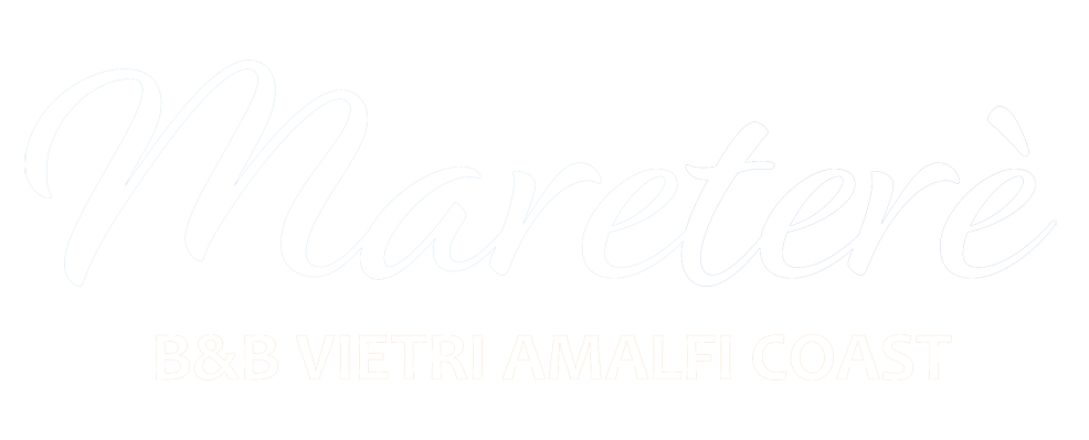 Questa immagine ha l'attributo alt vuoto; il nome del file è maretere-vietri-sul-mare-white.png